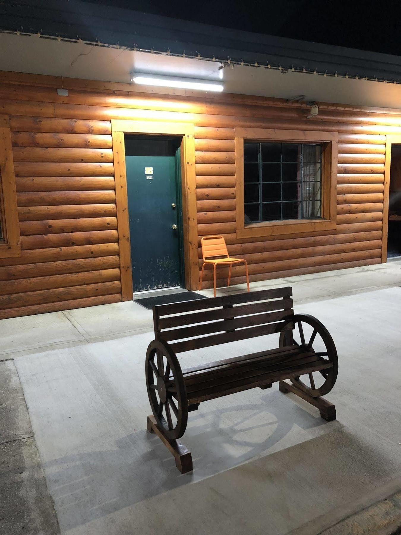 Rodeway Inn Harlan Buitenkant foto