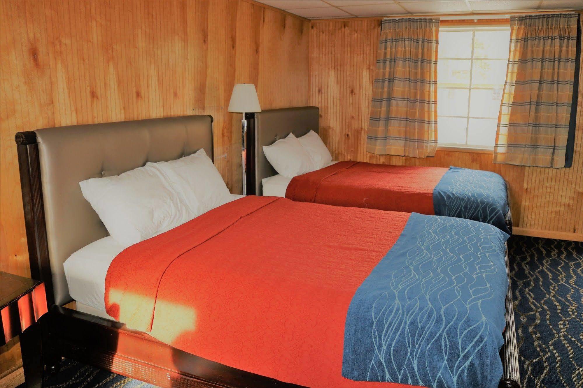 Rodeway Inn Harlan Buitenkant foto