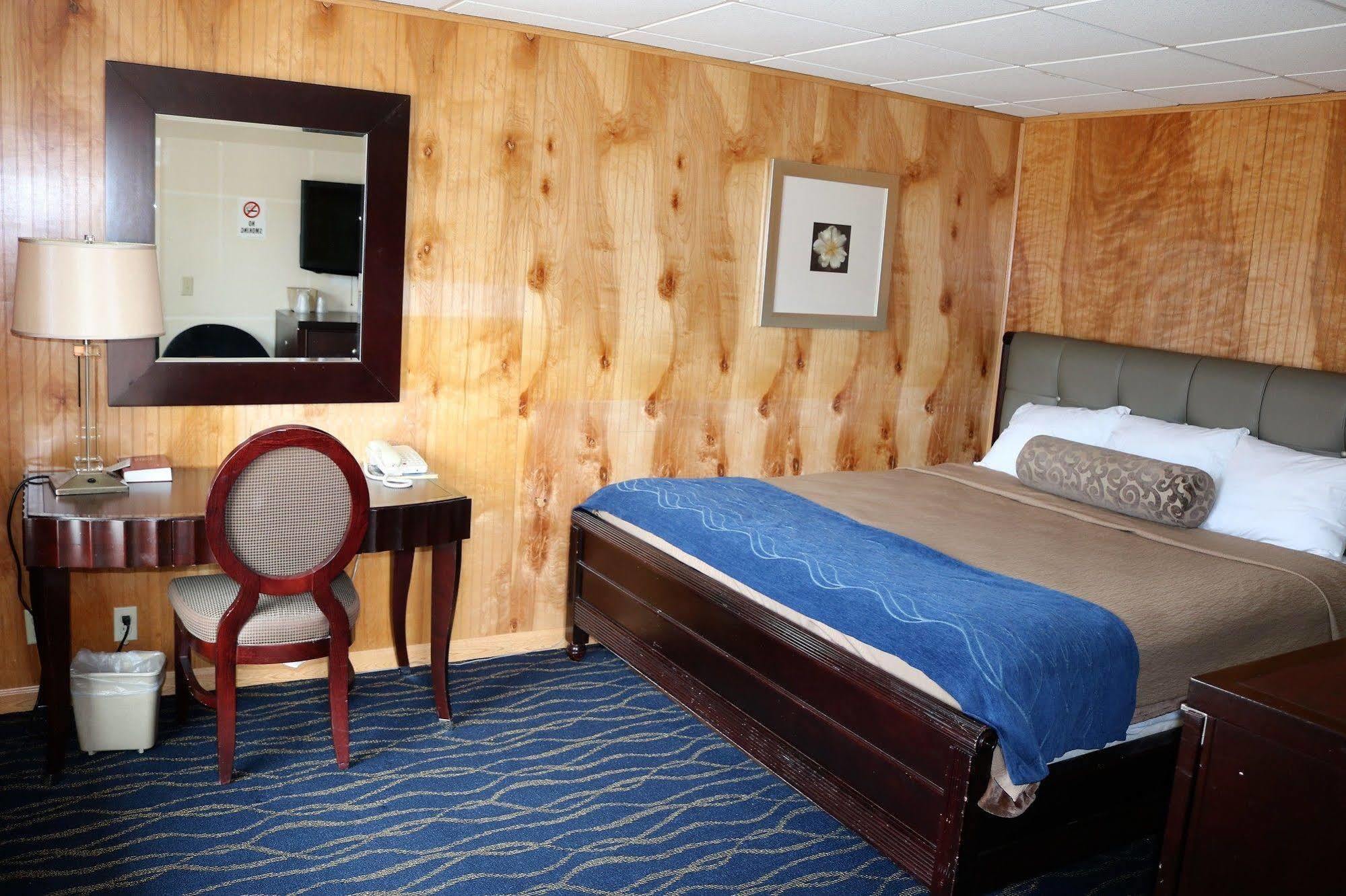 Rodeway Inn Harlan Buitenkant foto